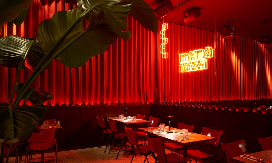 Mamarazzi Bar